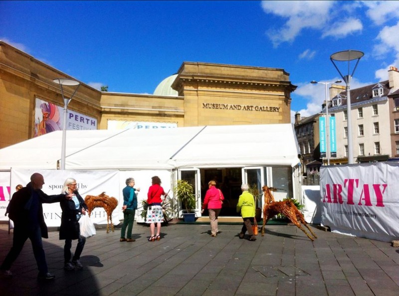 ArTay marquee